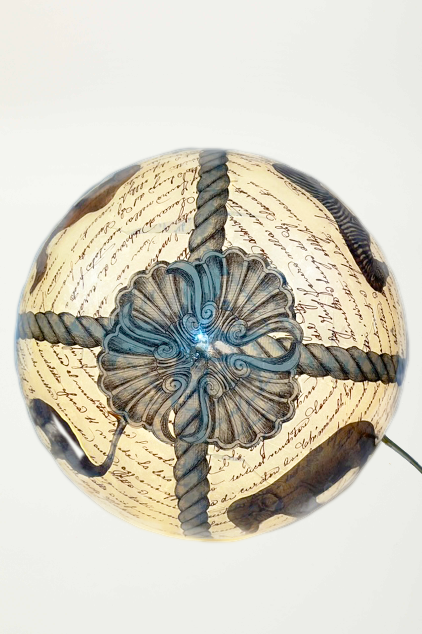 "peacock" sphere lamp