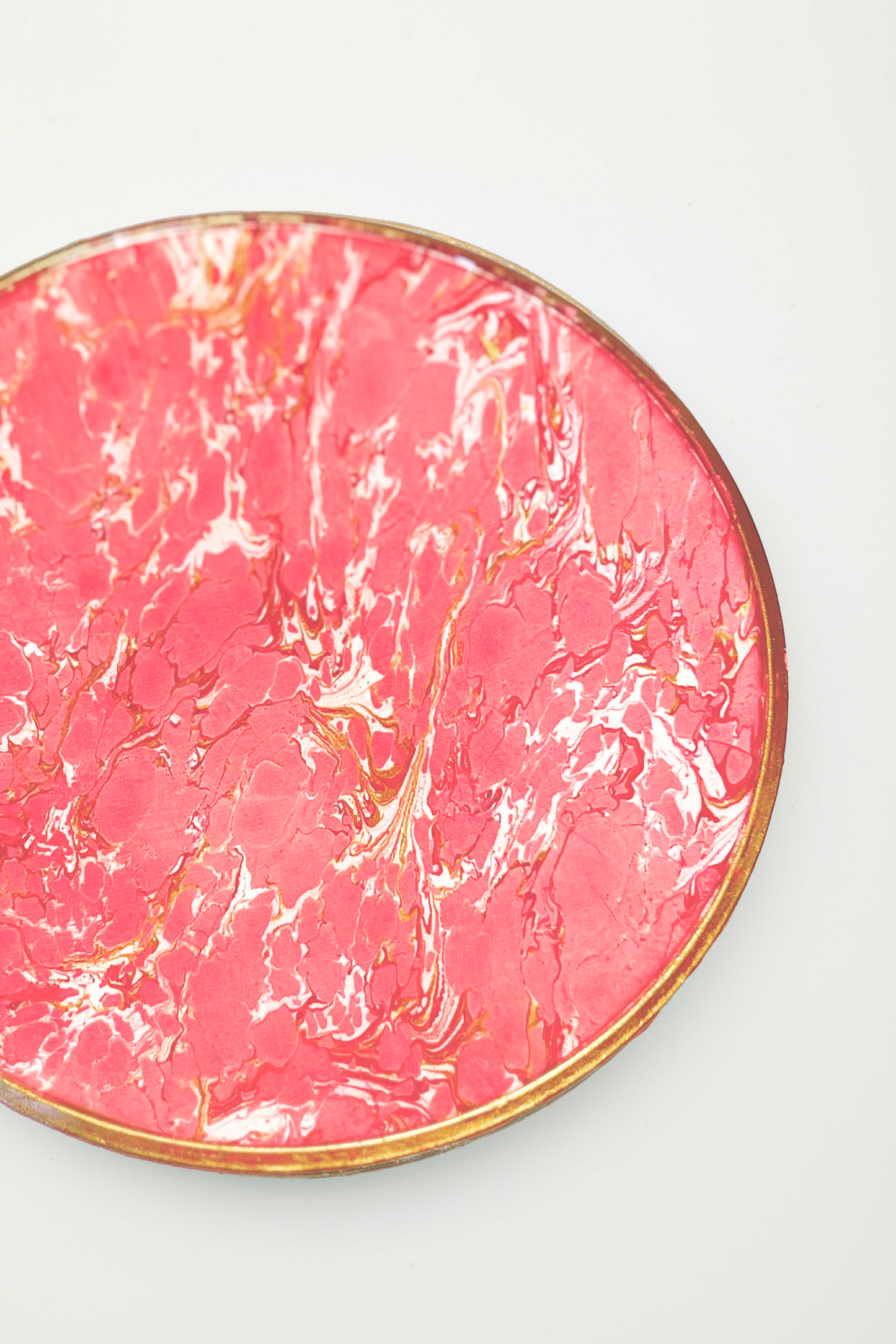 piatto tondo in vetro "marbre rose"